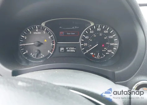 2015 Nissan Altima 2.5 S из США, поврежденный, VIN 1N4AL3AP7FC271756